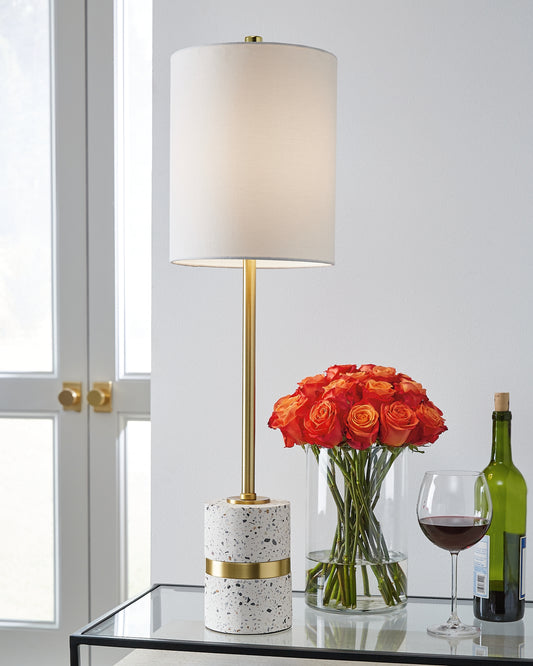 Maywick Metal Table Lamp (1/CN)